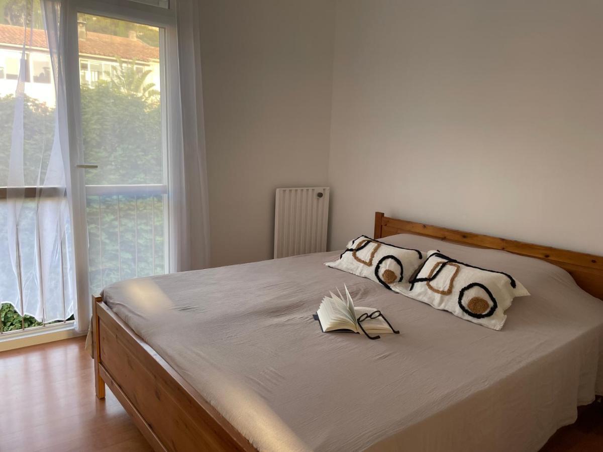 Appartement Les Pieds Dans L'Eau Saint-Mandrier-sur-Mer Ngoại thất bức ảnh