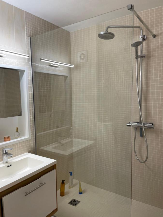 Appartement Les Pieds Dans L'Eau Saint-Mandrier-sur-Mer Ngoại thất bức ảnh